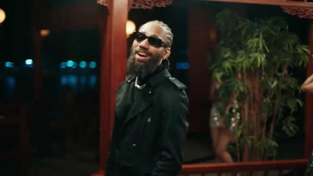 Phyno – BBO Bad Bvcthes Only Video